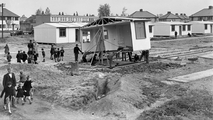 Housebuilding 1946