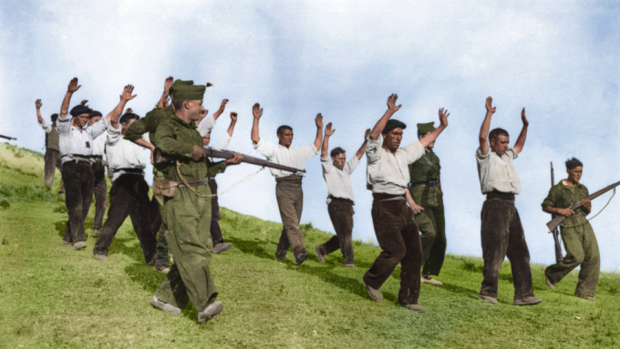 Francoist troops capture republicans 