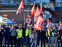 Jacob's Bakery strikers, Aintree