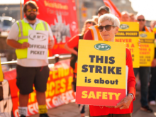 RMT picket