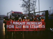 Bin strike supporters